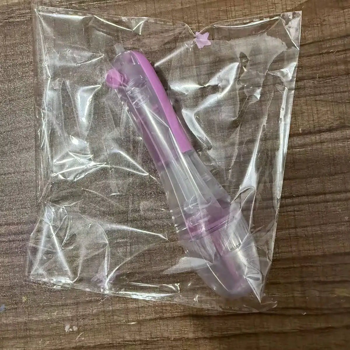1pc Bead Pen with a 2.6Mm Tip for 3D Pixel Puzzles, Featuring an Automatic Mechanism. It Has an Ergonomic Grip for Comfortable