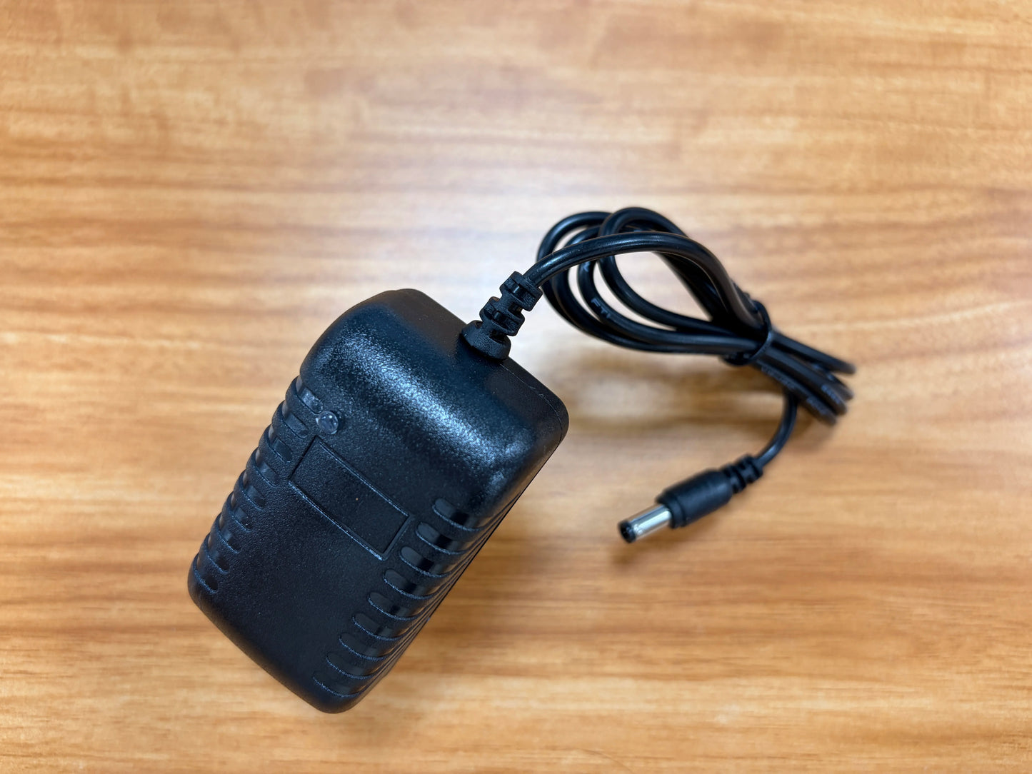 Power Adapter AC 100-240V Input DC Output Supply Charger EU/US 12V Universal Adapter Converter Plug for Camera DVR LED Robot LED