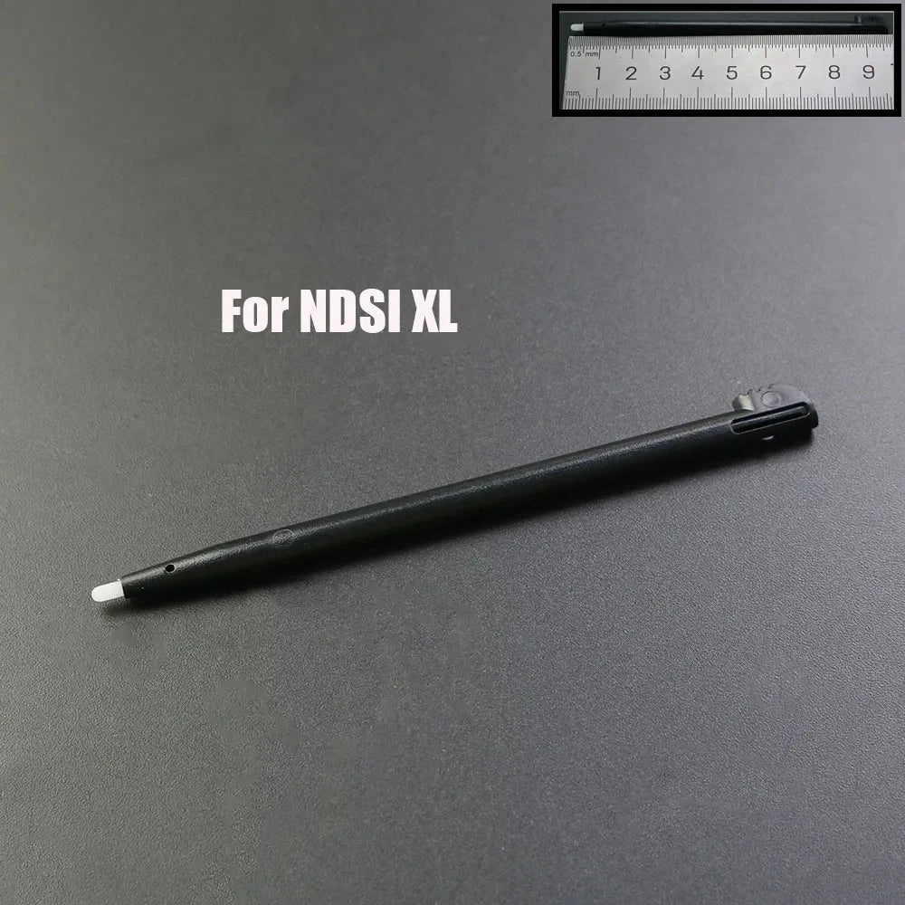 1pcs Black Plastic Stylus Touch Screen Metal Telescopic Stylus Pen For 2DS 3DS New 2DS LL XL New 3DS XL LL For NDSL NDSi NDS Wii