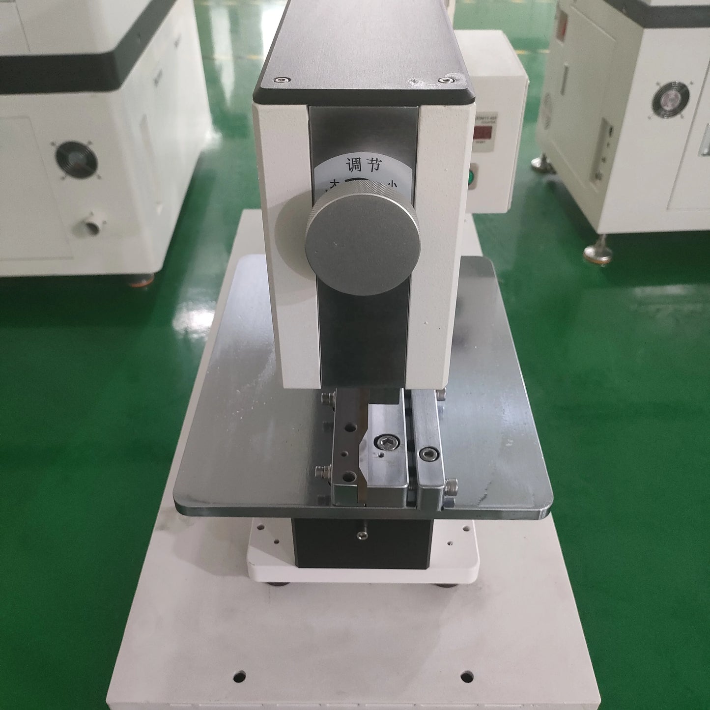 Electronics Manufacturing PCB Separator Separating Cutter Led Strip Cutting Machine Laser